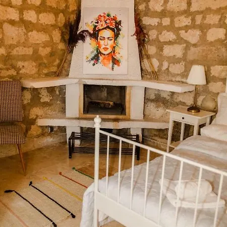 Firuze Alacati Hotel & Meyhane Bed & Breakfast 3*